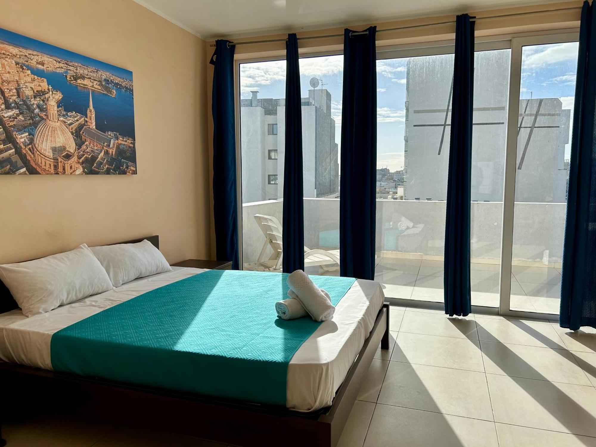 Malta Paradise Hotel Saint Julian's ภายนอก รูปภาพ