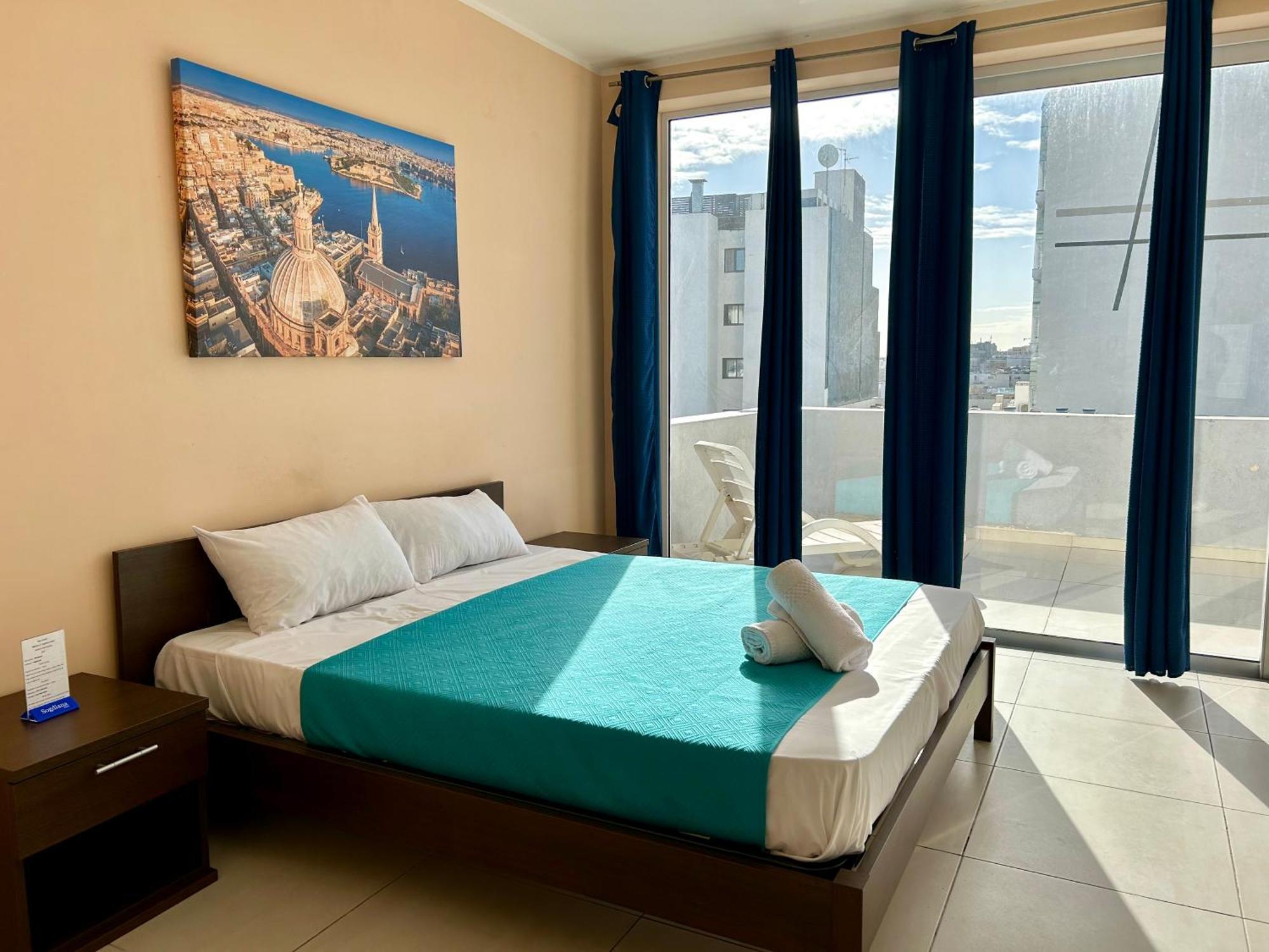 Malta Paradise Hotel Saint Julian's ภายนอก รูปภาพ